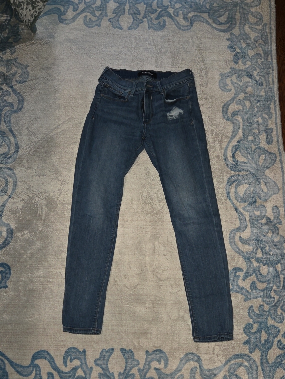 Express Women's Blue Skinny Distressed Jeans